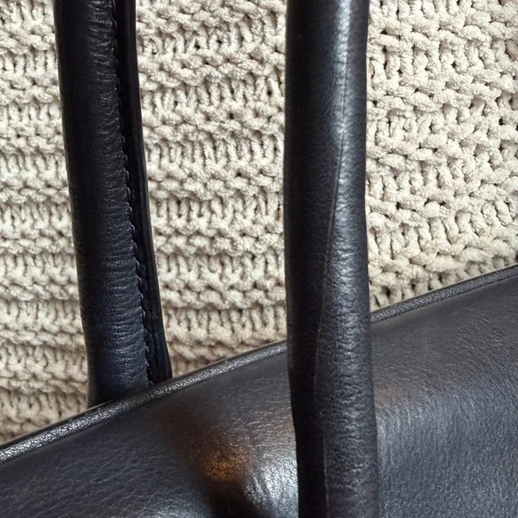 Radley London Burnham Beeches Medium Flapover – Dark Navy Dust Bag - Picture 11 of 13